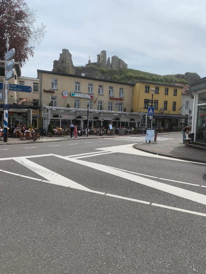 Hotel Restaurant La Piazza Valkenburg aan de Geul Екстер'єр фото